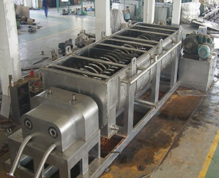 槳葉幹（gàn）燥機