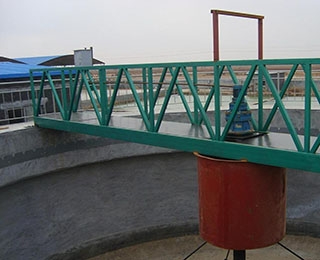 中心傳動（dòng）式濃縮機